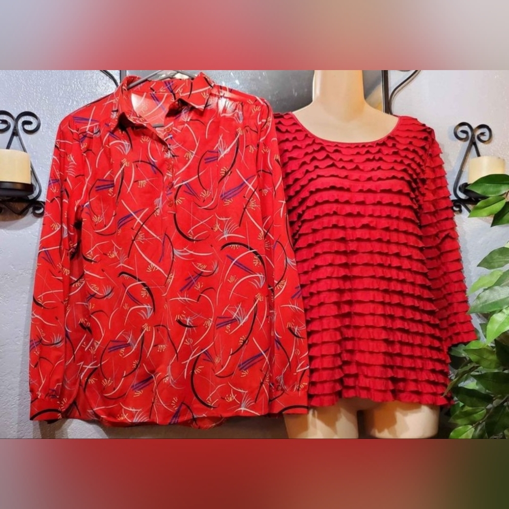 2pcs VTG Red Shirt & Top LanaLee Ruffle 3/4 Top Lightweight Abstract Shirt